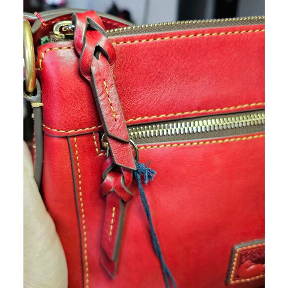 NWT Dooney and Bourke Florentine Allison RED Vachetta Leather Crossbody $278 - Picture 10 of 16